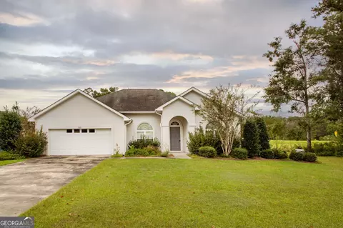 2869 Ben St, Waycross, GA 31503