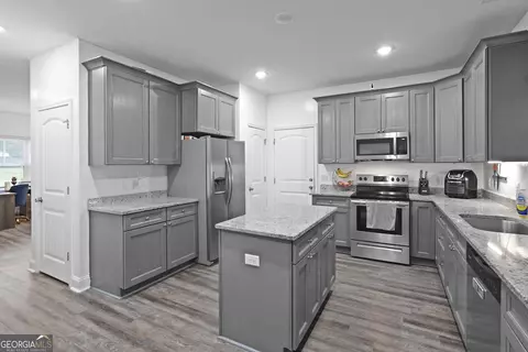 Kitchen - 102 Brookstone Way, Rincon, GA 31326 photo 1 of 4
