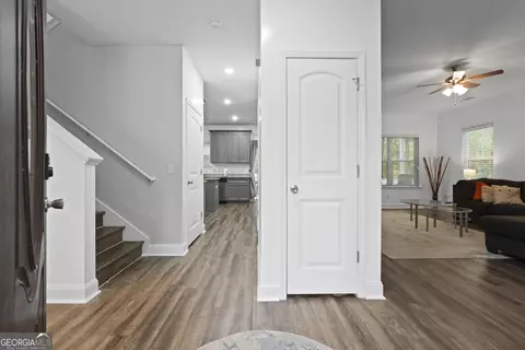 Entry Way - 102 Brookstone Way, Rincon, GA 31326 photo 1 of 4