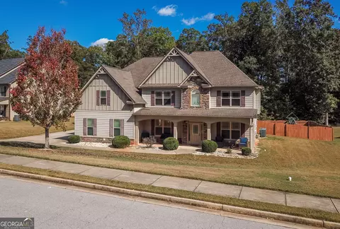 360 Seawright Dr, Fayetteville, GA 30215