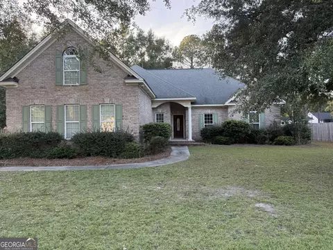 110 S Effingham Plantation Dr, Guyton, GA 31312