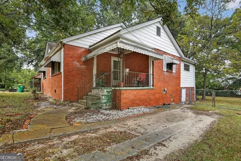 1048 Ferguson Ct, Forest Park, GA 30297
