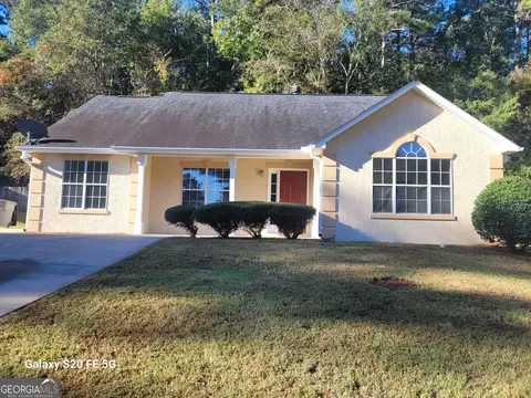 113 Woodridge Cir, Lagrange, GA 30241