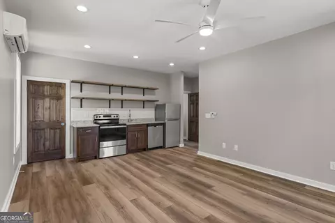 Living - 621 Arthur St, Lagrange, GA 30241 photo 1 of 8