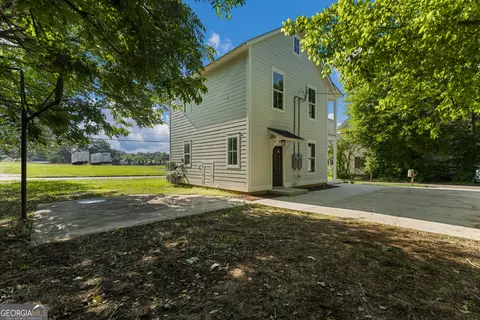 Exterior - 621 Arthur St, Lagrange, GA 30241 photo 5 of 6