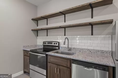 Kitchen - 621 Arthur St, Lagrange, GA 30241 photo 4 of 4