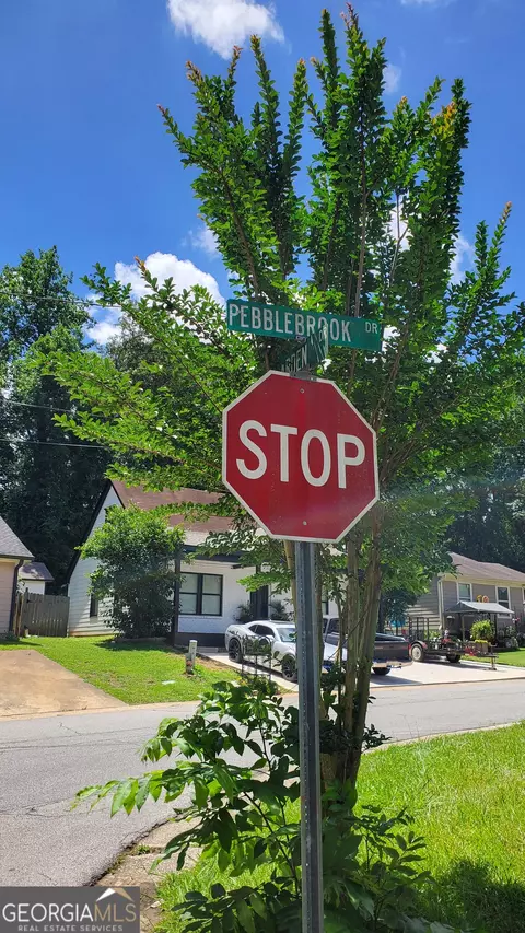 2938 Pebblebrook Dr, Buford, GA 30518