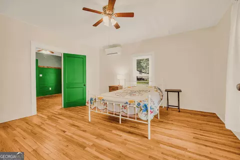 192 S Pine St, Toccoa, GA 30577 photo 4