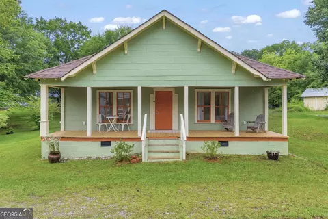 192 S Pine St, Toccoa, GA 30577