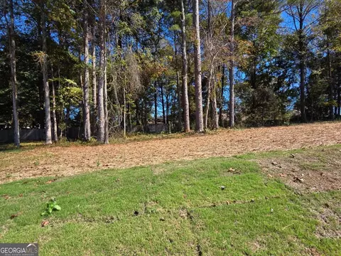 264 Meadows Dr, Bethlehem, GA 30620 photo 7