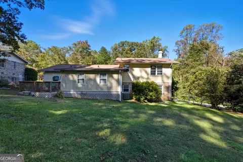 Exterior - 136 Julia Ct, Toccoa, GA 30577 photo 7 of 7