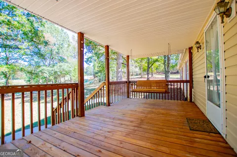 Exterior - 75 Dashboard Rd, Bowdon, GA 30108 photo 4 of 32