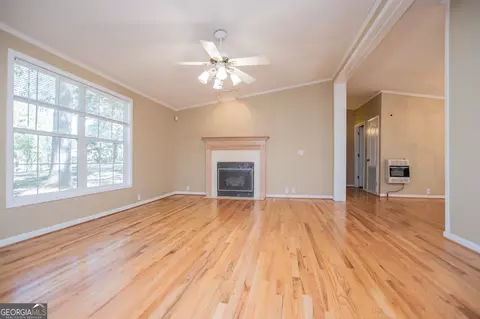 Living - 75 Dashboard Rd, Bowdon, GA 30108 photo 5 of 10