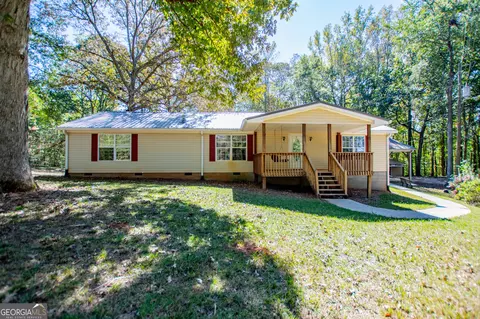 Exterior - 75 Dashboard Rd, Bowdon, GA 30108 photo 1 of 32