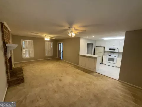 418 Ginger Cir, Lagrange, GA 30240 photo 5