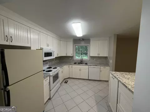 418 Ginger Cir, Lagrange, GA 30240 photo 7
