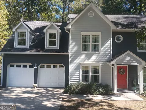 2710 Braemore Gln, Powder Springs, GA 30127