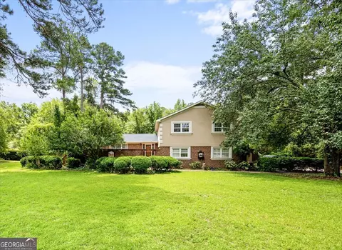 1414 Park Ave, Perry, GA 31069