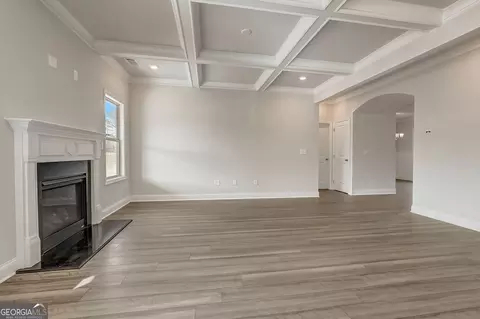 Living - 153 Wingate Dr #25A, Winder, GA 30680 photo 4 of 6