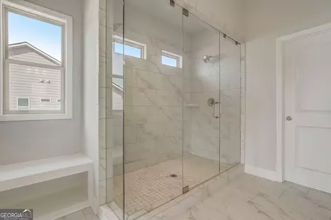 Bath - 153 Wingate Dr #25A, Winder, GA 30680 photo 2 of 5