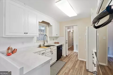 111 Avalon Dr, Warner Robins, GA 31088 photo 19