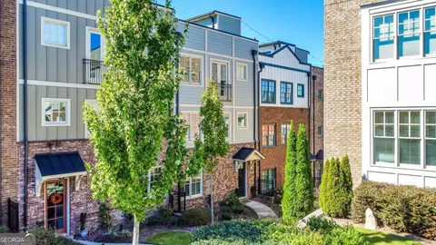 6135 Redwine St, Norcross, GA 30071
