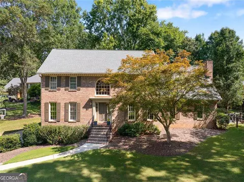 3725 Borning Ct, Johns Creek, GA 30022