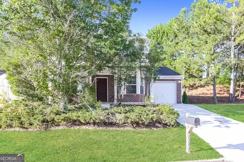 7161 Bowie Dr, Lithonia, GA 30038