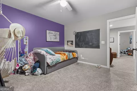 Bedroom - 10090 Campground Rd, Matthews, GA 30818 photo 5 of 13