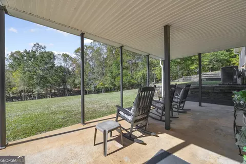 Exterior - 66 Dennis Dr, Commerce, GA 30529 photo 9 of 22