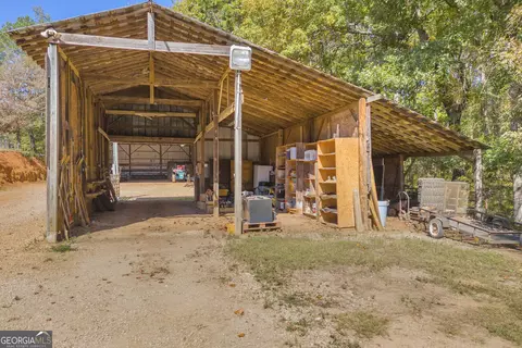 Exterior - 66 Dennis Dr, Commerce, GA 30529 photo 19 of 22