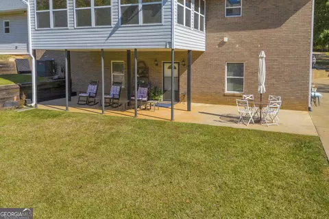 Exterior - 66 Dennis Dr, Commerce, GA 30529 photo 10 of 22