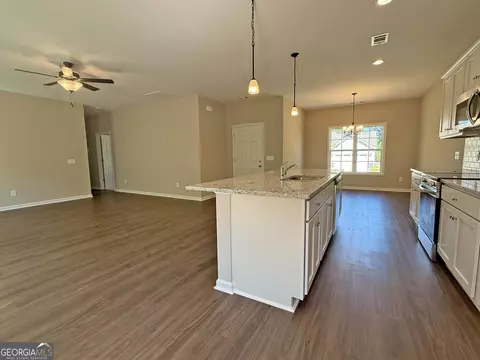 Living - 100 Creekside Dr #LOT 60A, Lagrange, GA 30240 photo 3 of 4