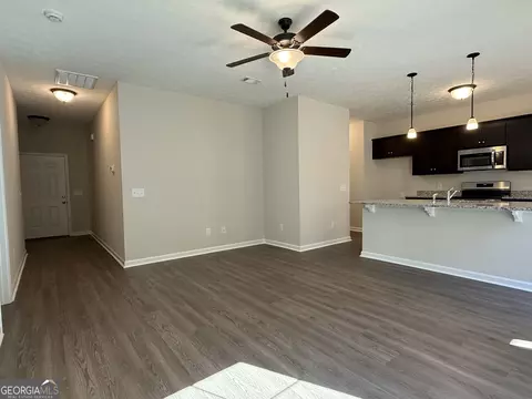Living - 135 Edgemont Dr #LOT 2, Lagrange, GA 30240 photo 2 of 2