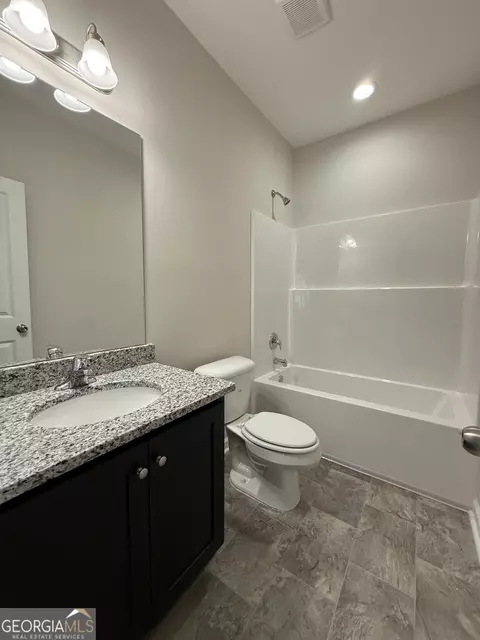 Bath - 135 Edgemont Dr #LOT 2, Lagrange, GA 30240 photo 3 of 4