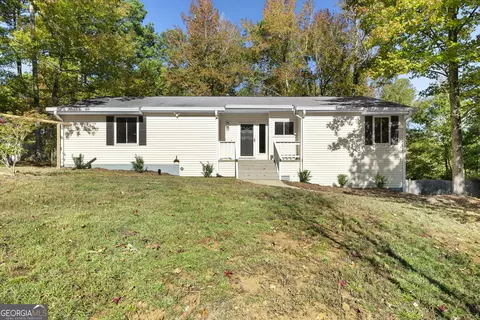 6826 Springwood Dr, Douglasville, GA 30135