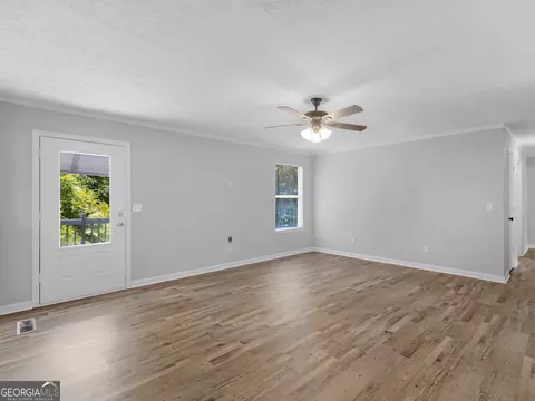 Living - 1120 Jackson Lake Rd, Jackson, GA 30233 photo 7 of 9