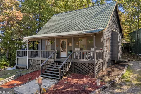 146 Soaring Hawk Trl, Cleveland, GA 30528