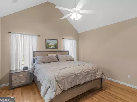Bedroom - 1130 Jackson Lake Rd, Jackson, GA 30233 photo 2 of 13