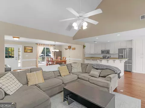 Living - 1130 Jackson Lake Rd, Jackson, GA 30233 photo 3 of 7