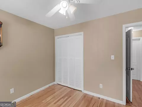 Bedroom - 1130 Jackson Lake Rd, Jackson, GA 30233 photo 5 of 13