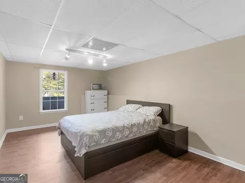 Bedroom - 1130 Jackson Lake Rd, Jackson, GA 30233 photo 10 of 13