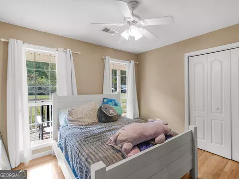 Bedroom - 1130 Jackson Lake Rd, Jackson, GA 30233 photo 9 of 13