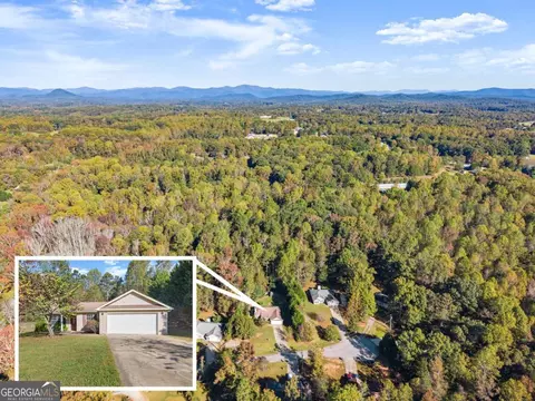 320 Cainbridge Mdws, Demorest, GA 30535