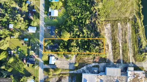 58 Currie St, Hazlehurst, GA 31539
