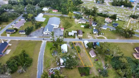 19 Martin Luther King Jr Blvd, Hazlehurst, GA 31539