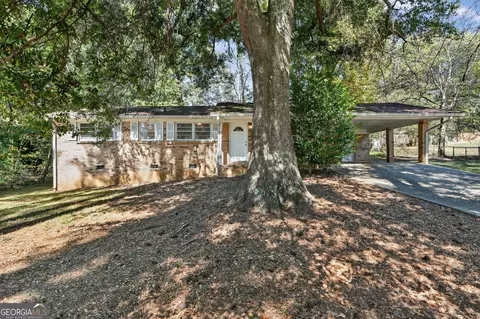 216 Briarwood Dr, Dallas, GA 30132