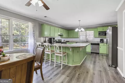 Kitchen - 3011 Mooty Bridge Rd, Lagrange, GA 30240 photo 1 of 3