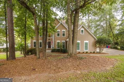 171 Lake View Dr N, Macon, GA 31210