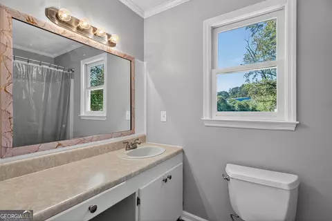 Bath - 114 Briarcliff Rd, Lagrange, GA 30241 photo 1 of 3